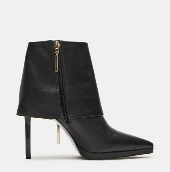 Steve Madden Renee Leather foldover pointed toe Booties Women's Sizes Night out - Picture 3 of 12